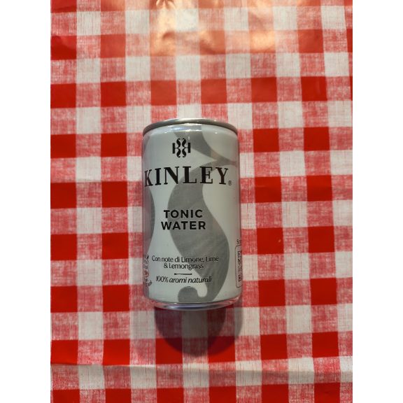 Kinley Tonic Water – citrom, lime és citromnád jegyekkel – 150 ml Kinley Tonic Water – citrom, lime és citromnád jegyekkel – 150 ml